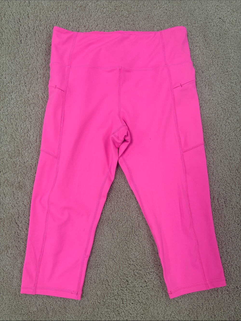 ZYIA Women’s Neon Pink Capri Leggings
